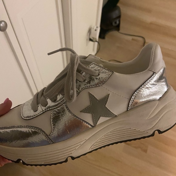 Star Sneakers! - Picture 4 of 6